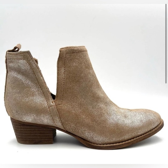 DIBA Skyler Ankle Booties Metallic Gold Tone Size 7 - Picture 1 of 12